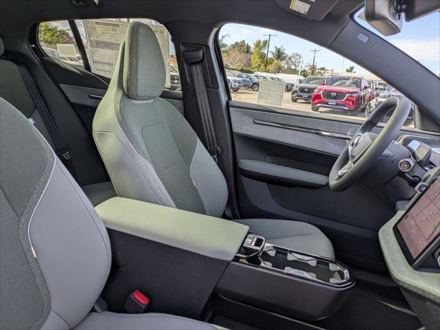 New 2026 Volvo EX30 Plus w/ Protection Package Premier image 14