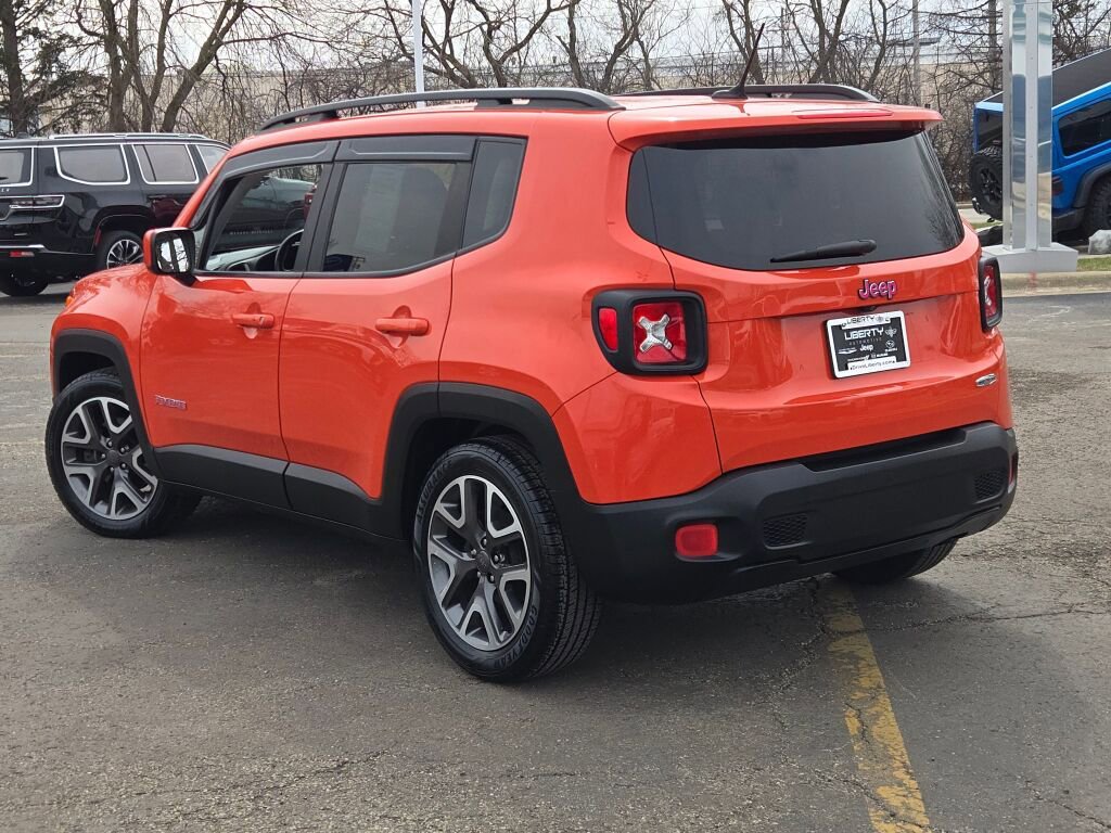 Used 2017 Jeep Renegade Latitude w/ Cold Weather Group image 13