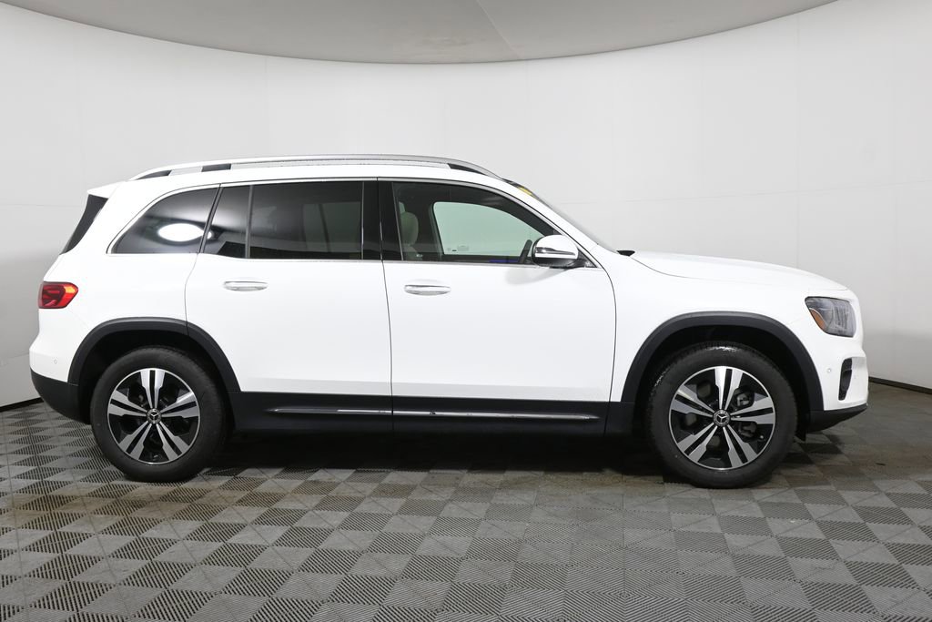 Used 2026 Mercedes-Benz GLB 250 4MATIC image 8
