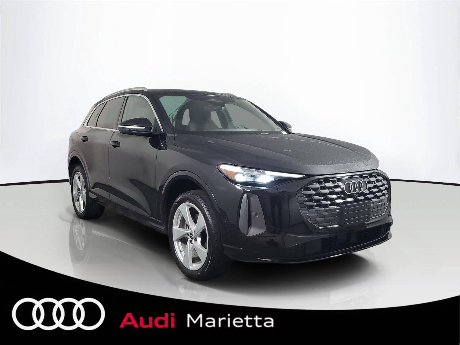Certified 2025 Audi Q5 Premium Plus AWD/4WD image 1