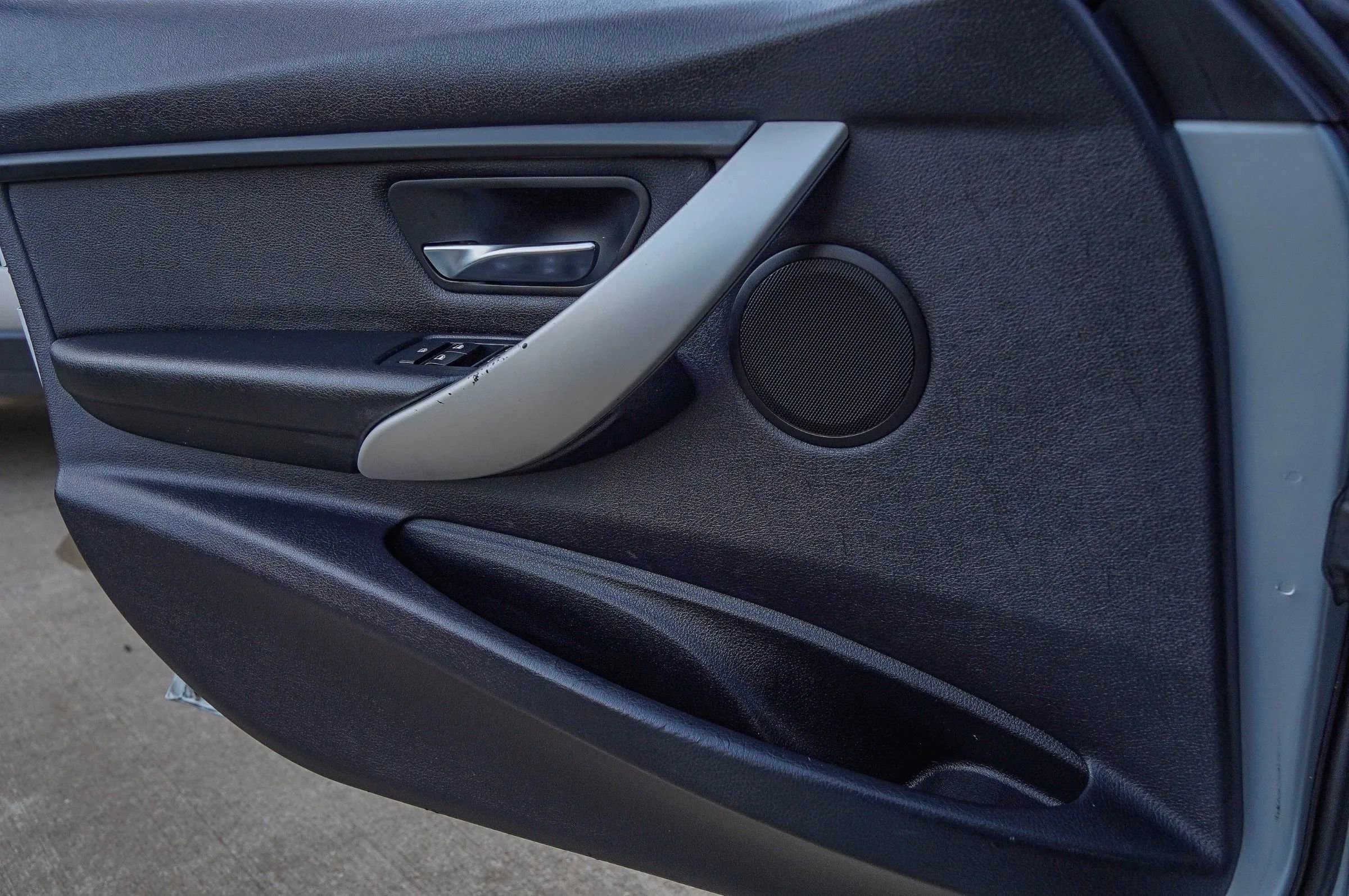 Used 2014 BMW 320i Sedan RWD image 37