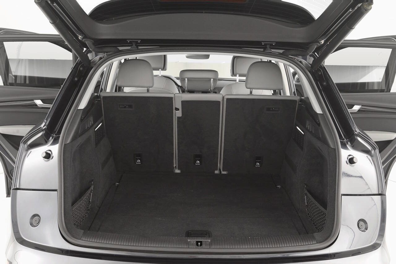 Used 2018 Audi Q5 2.0T Premium Plus image 18