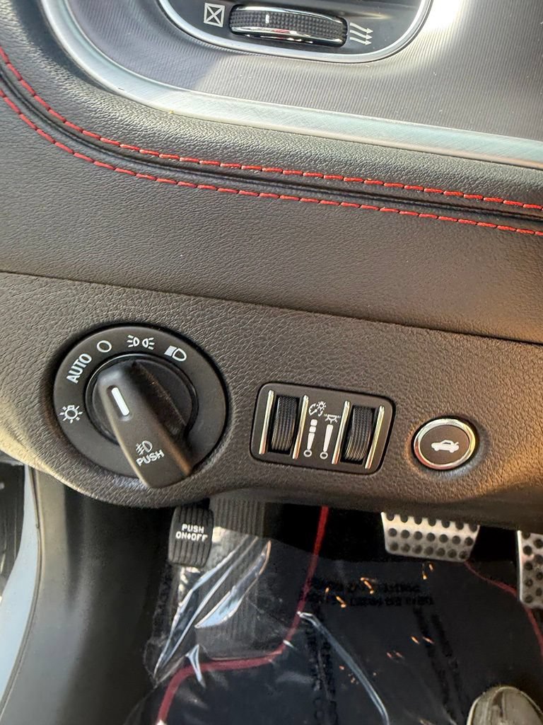 Used 2022 Dodge Charger Scat Pack w/ Plus Group RWD image 14