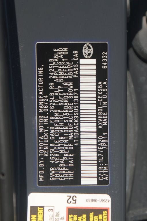 Used 2025 Toyota Camry SE FWD image 26