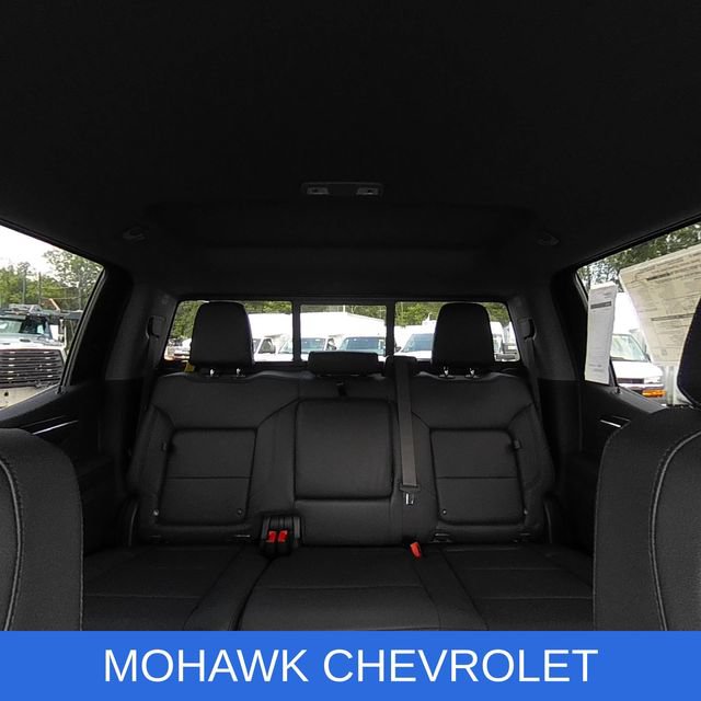 Used 2023 Chevrolet Silverado 1500 LT w/ Safety Package AWD/4WD image 38