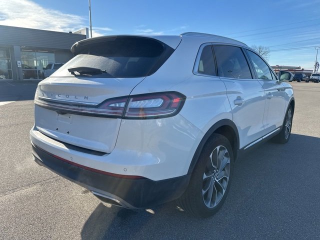 Used 2023 Lincoln Nautilus Reserve w/ Equipment Group 201A image 14