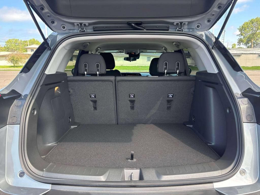 New 2026 Chevrolet TrailBlazer LT w/ LT Cold Weather Package FWD image 29