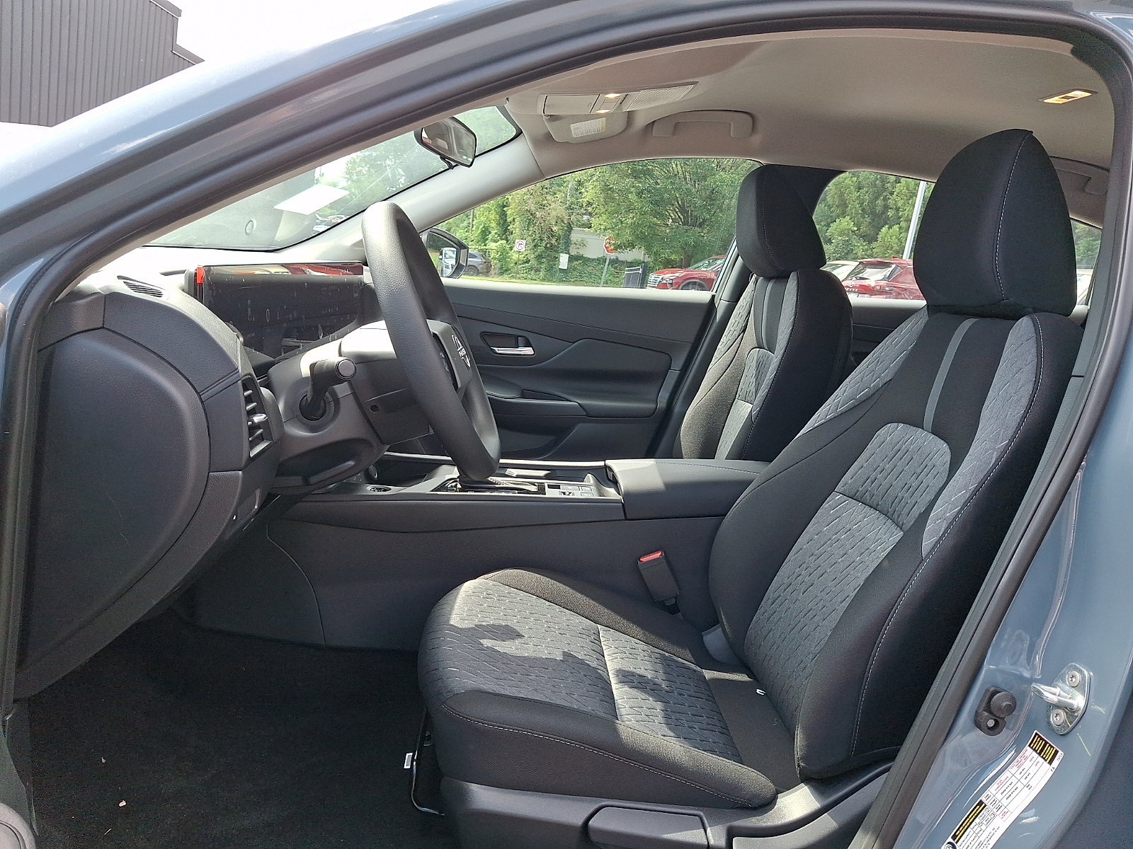 New 2027 Nissan Sentra SV w/ Floor Mat Package FWD image 10