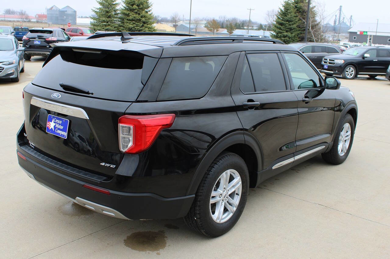 Used 2023 Ford Explorer XLT image 5