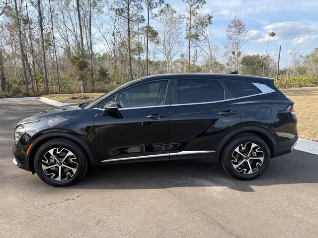 Used 2025 Kia Sportage EX FWD image 2