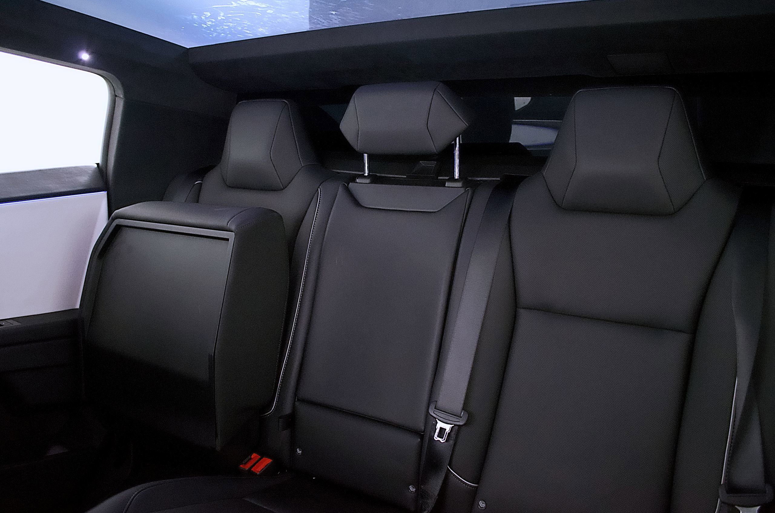 Used 2024 Tesla Cybertruck Cyberbeast image 14