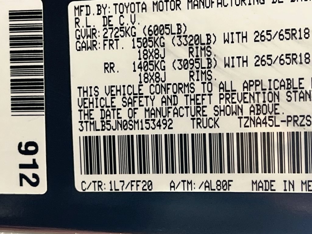 Certified 2025 Toyota Tacoma SR5 AWD/4WD image 28