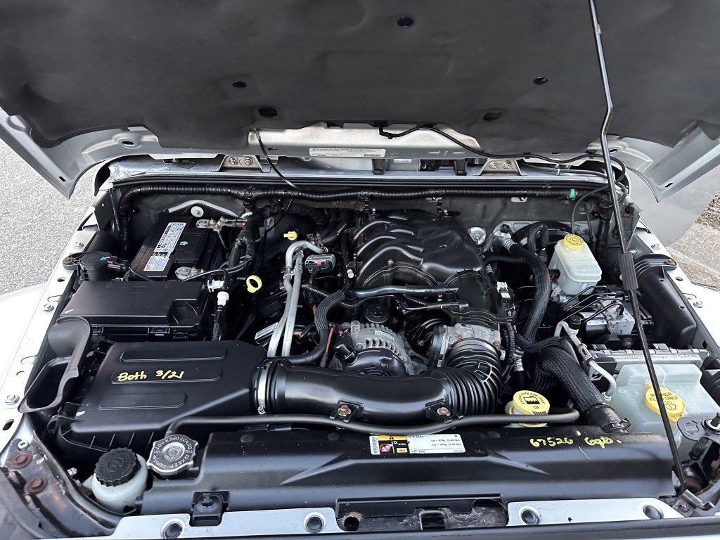 Used 2012 Jeep Wrangler Unlimited Sahara w/ Dual Top Group image 34