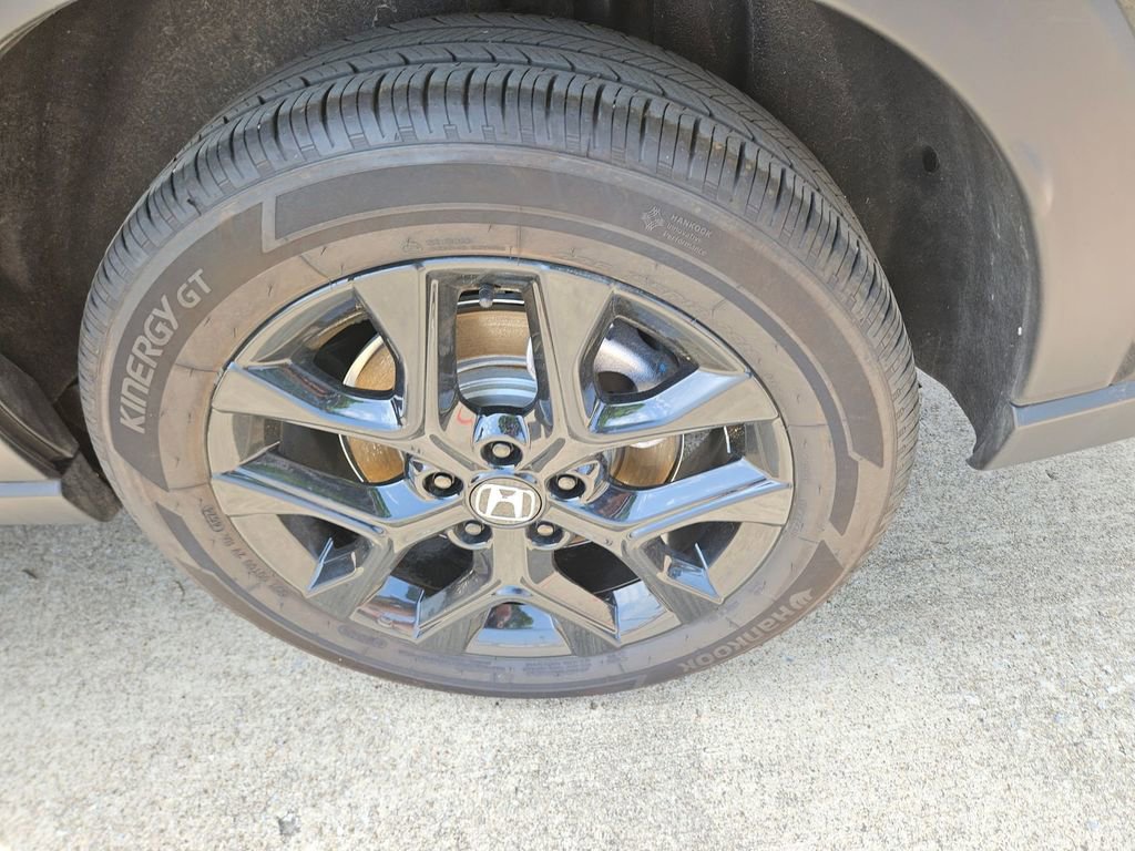 Used 2025 Honda HR-V Sport image 25