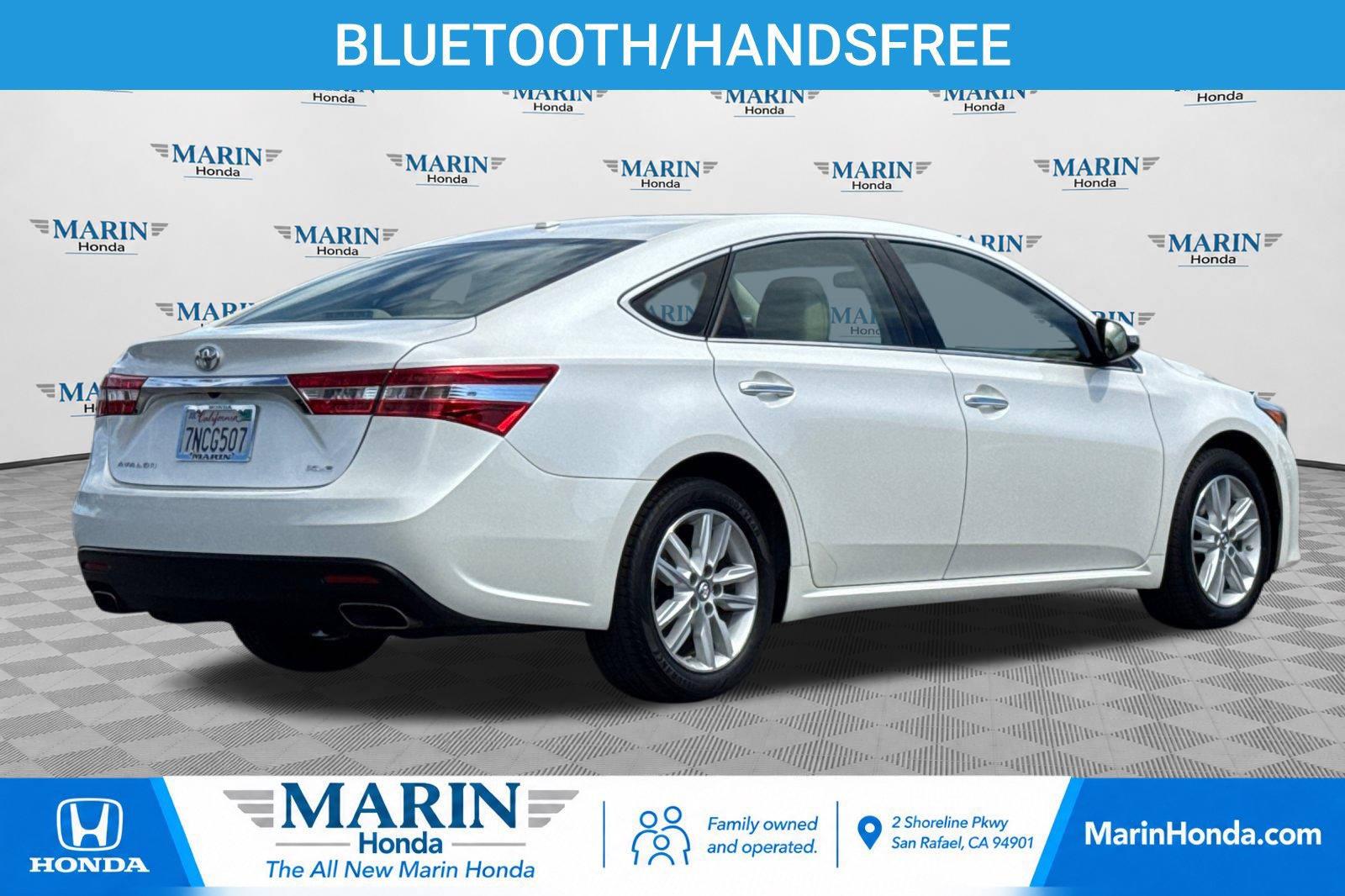 Used 2015 Toyota Avalon XLE FWD image 3