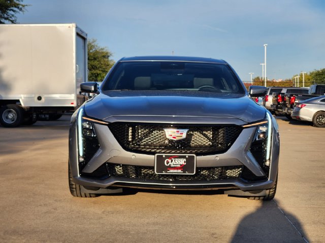 Used 2026 Cadillac CT5 V w/ Technology Package RWD image 9