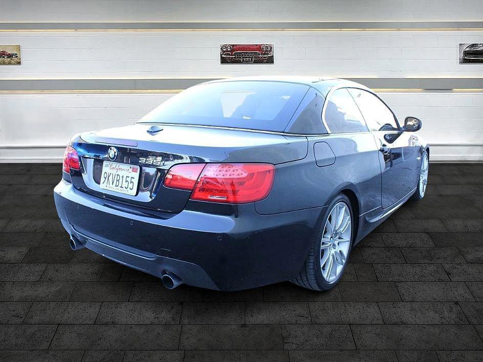 Used 2013 BMW 335i Convertible w/ M Sport Pkg image 8