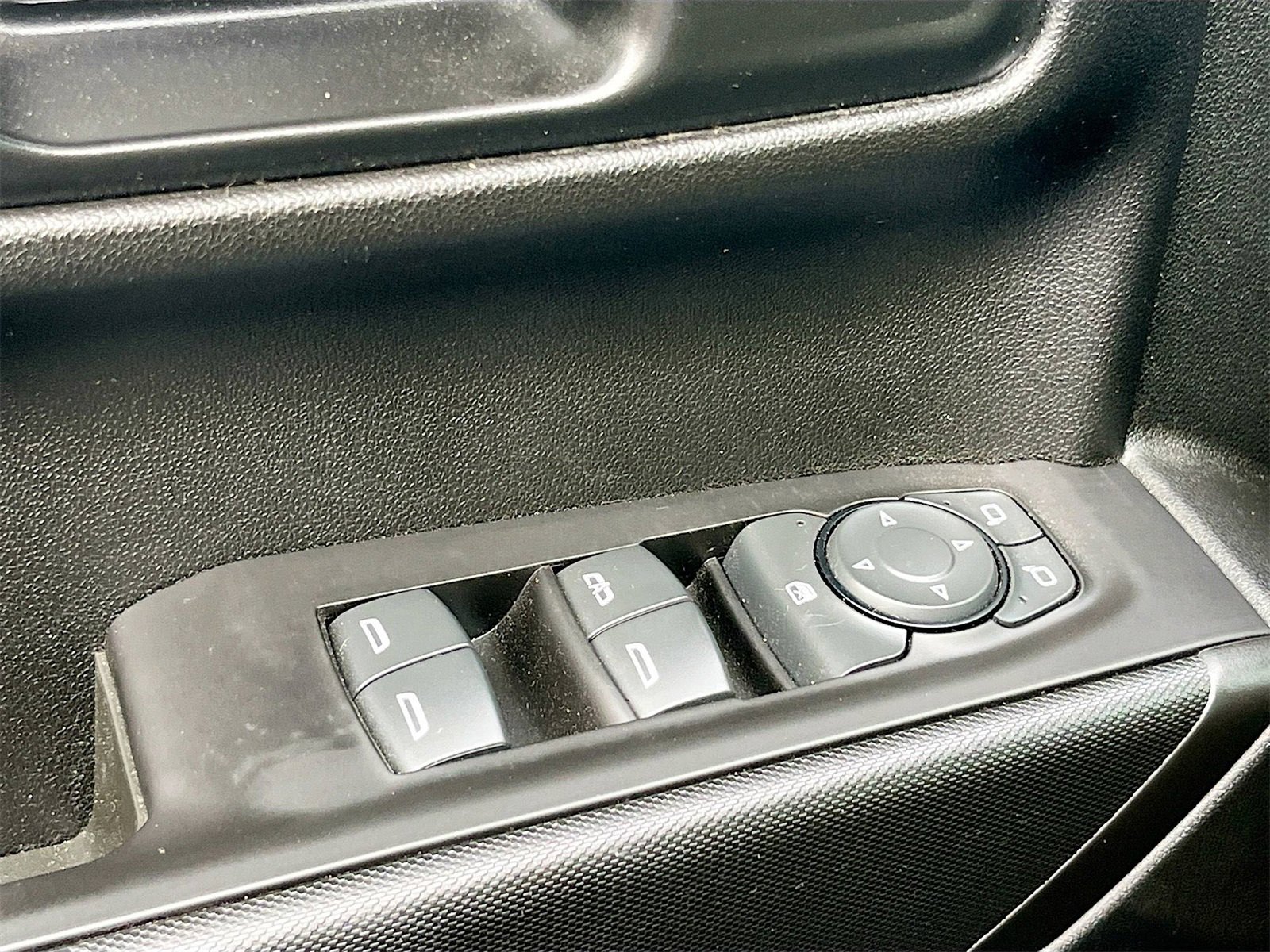 Used 2021 Chevrolet Silverado 1500 Custom Trail Boss image 17