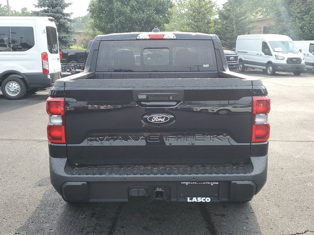 New 2025 Ford Maverick Lariat w/ Black Appearance Package image 5