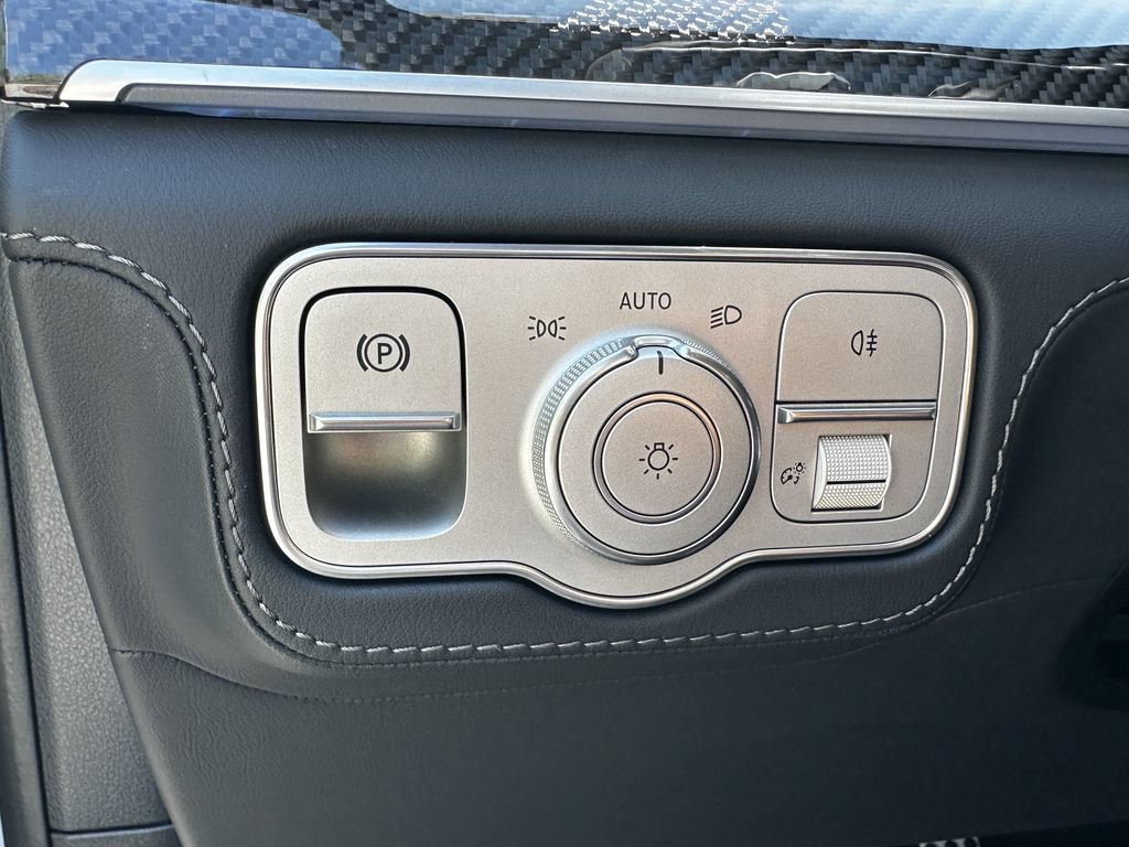 Certified 2025 Mercedes-Benz GLS 63 AMG 4MATIC image 36