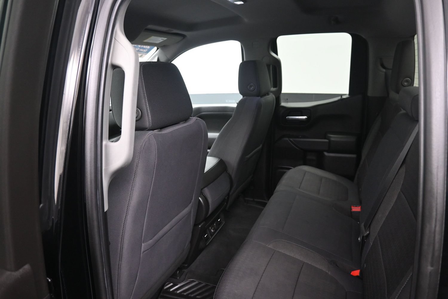 Used 2019 Chevrolet Silverado 1500 LT w/ All-Star Edition AWD/4WD image 18