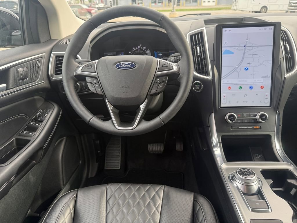 Used 2024 Ford Edge Titanium w/ Equipment Group 301A AWD/4WD image 28