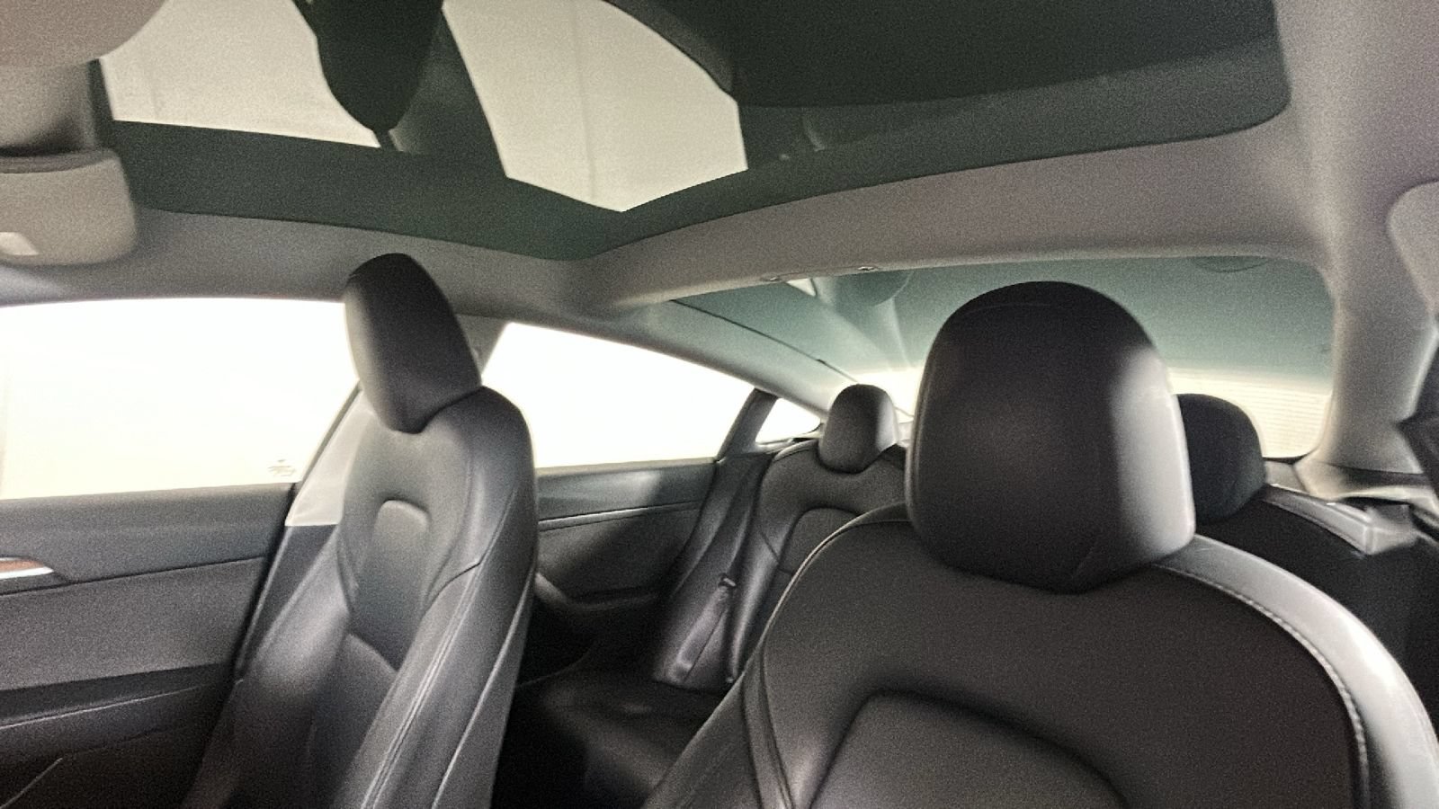 Used 2023 Tesla Model 3 Standard Range RWD image 12