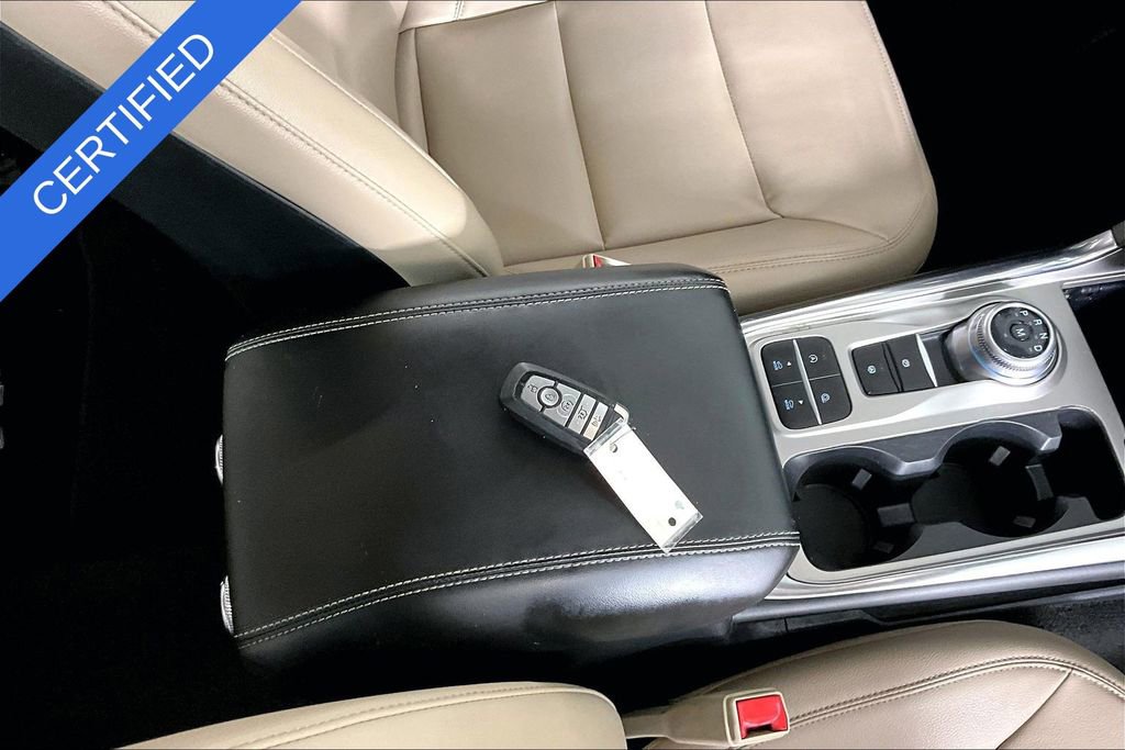 Used 2020 Ford Explorer XLT w/ Equipment Group 202A image 32