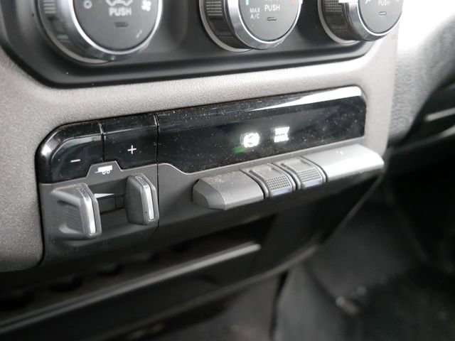 Used 2024 RAM 3500 Tradesman w/ Chrome Appearance Group image 23