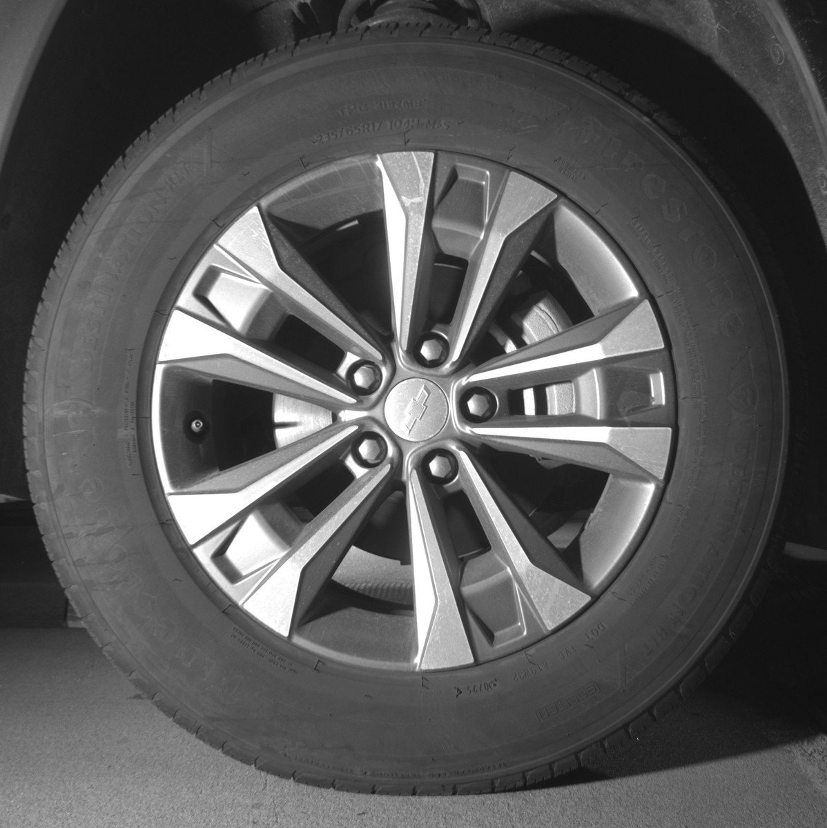 Used 2025 Chevrolet Equinox LT FWD image 13