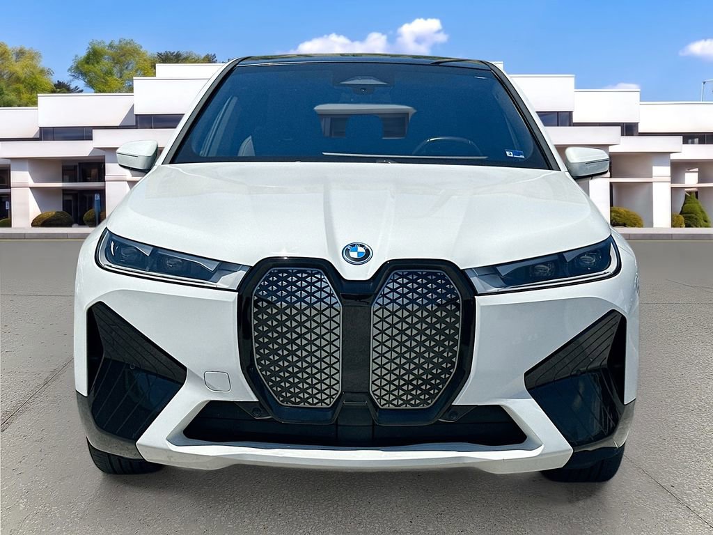 Certified 2023 BMW iX xDrive50 w/ Sport Package AWD/4WD image 2