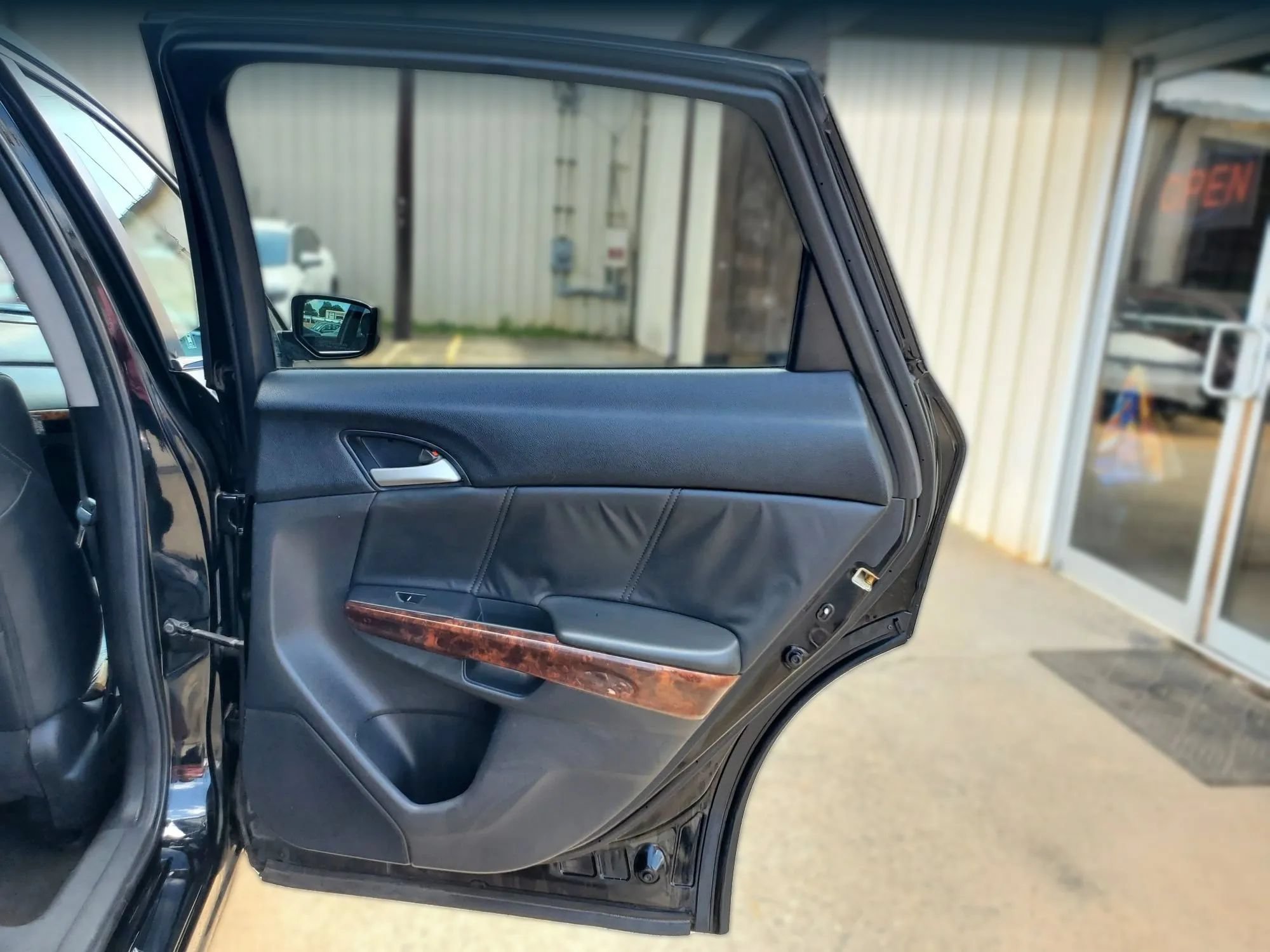 Used 2010 Honda Crosstour EX-L image 18