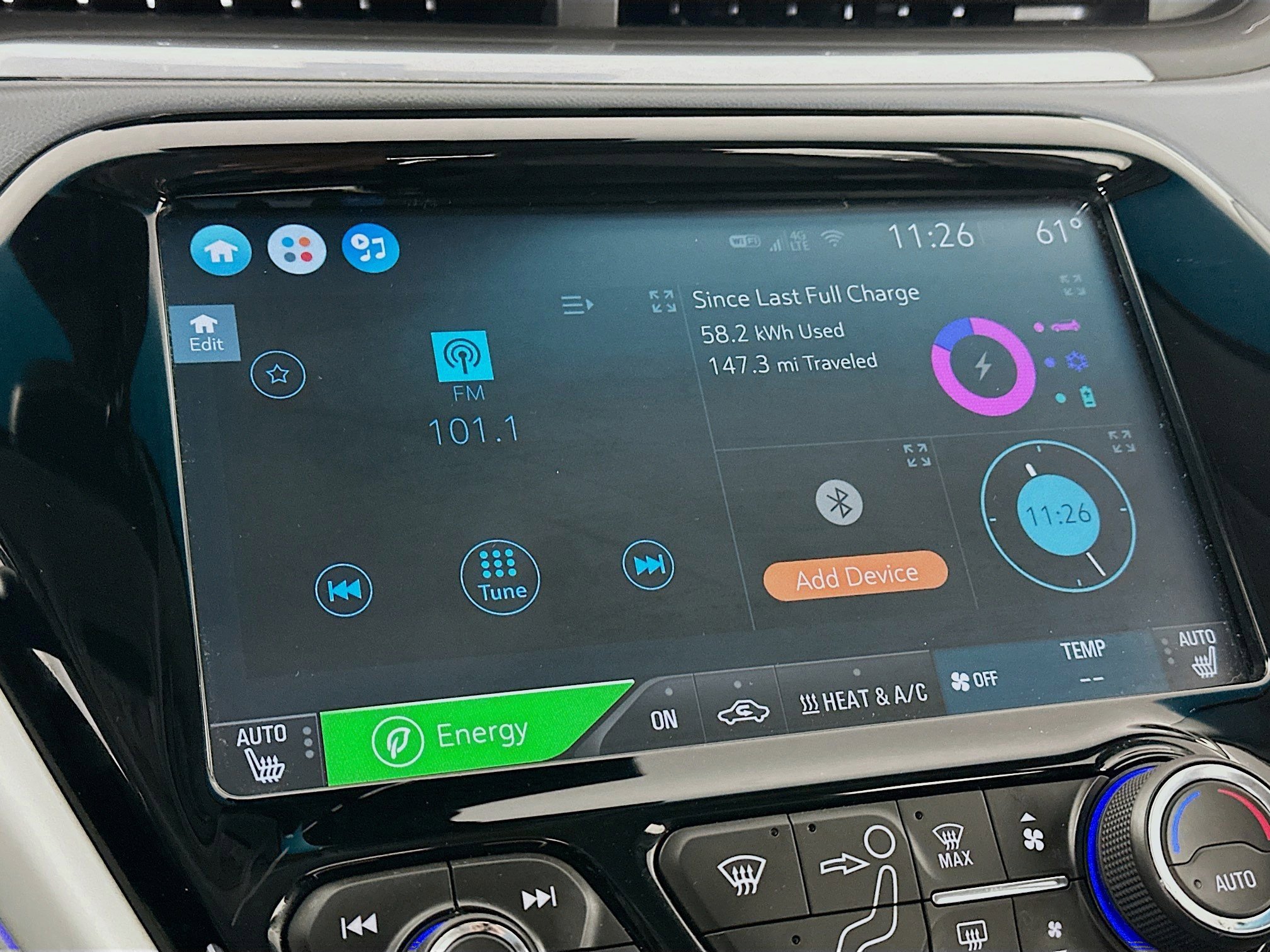 Used 2017 Chevrolet Bolt Premier w/ Driver Confidence II Package image 19