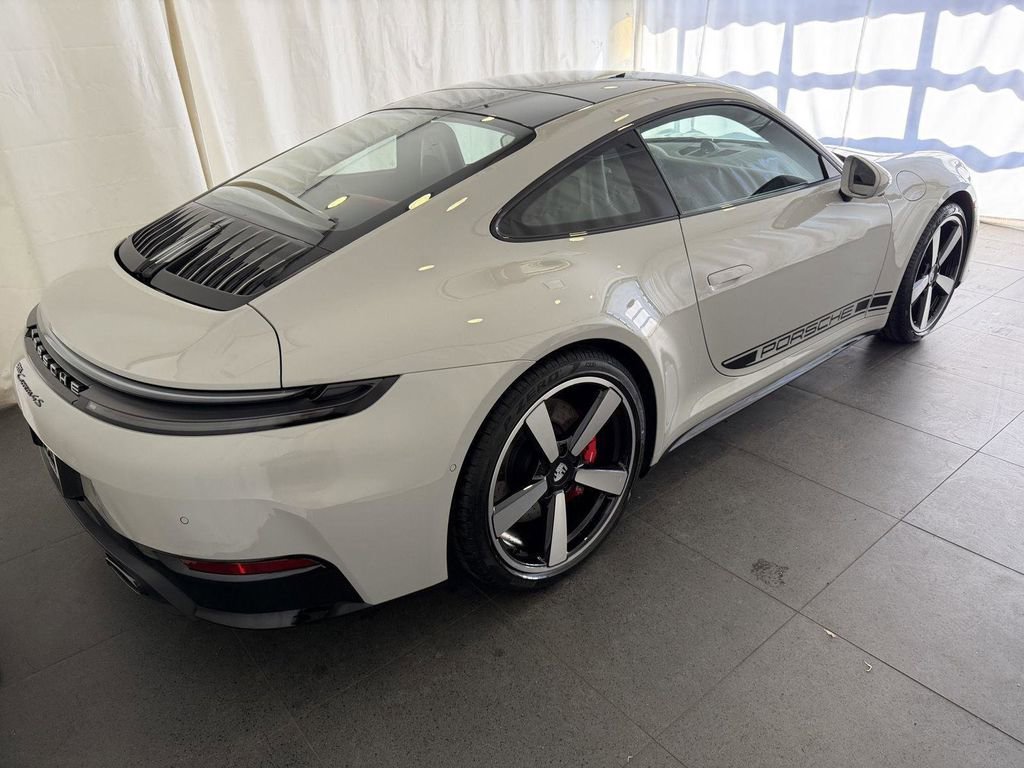 New 2026 Porsche 911 Carrera 4S AWD/4WD image 9