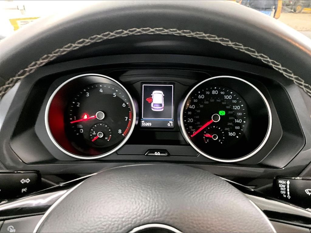 Used 2021 Volkswagen Tiguan SE AWD/4WD image 25