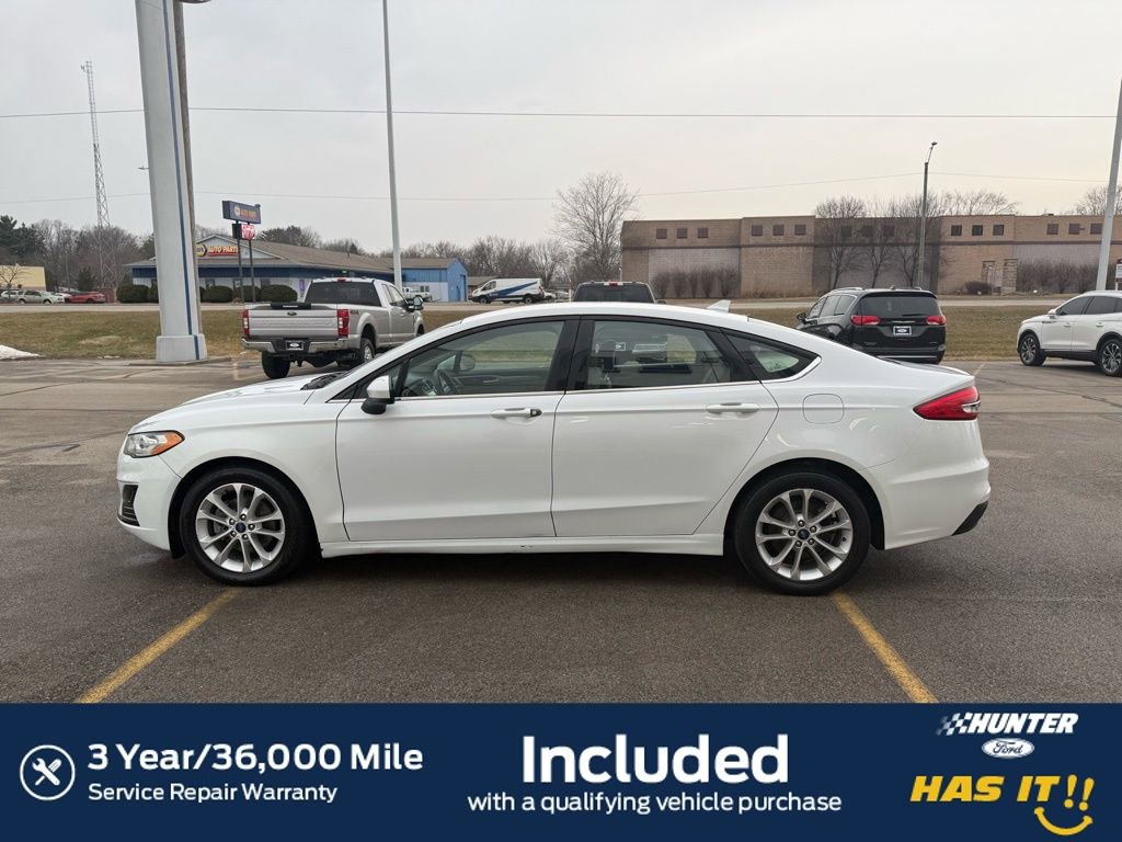 Used 2020 Ford Fusion SE image 4