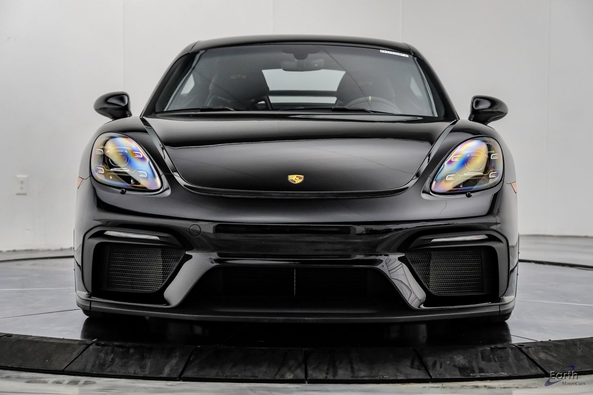 Used 2023 Porsche 718 Cayman GT4 RWD image 34