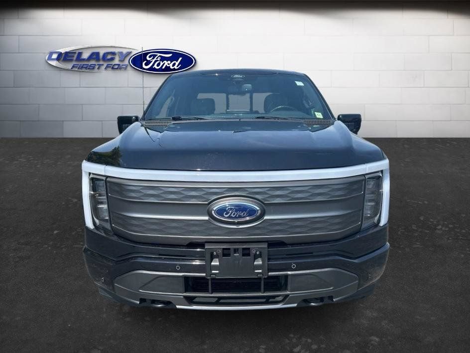 Used 2022 Ford F150 Lightning Lariat AWD/4WD image 2