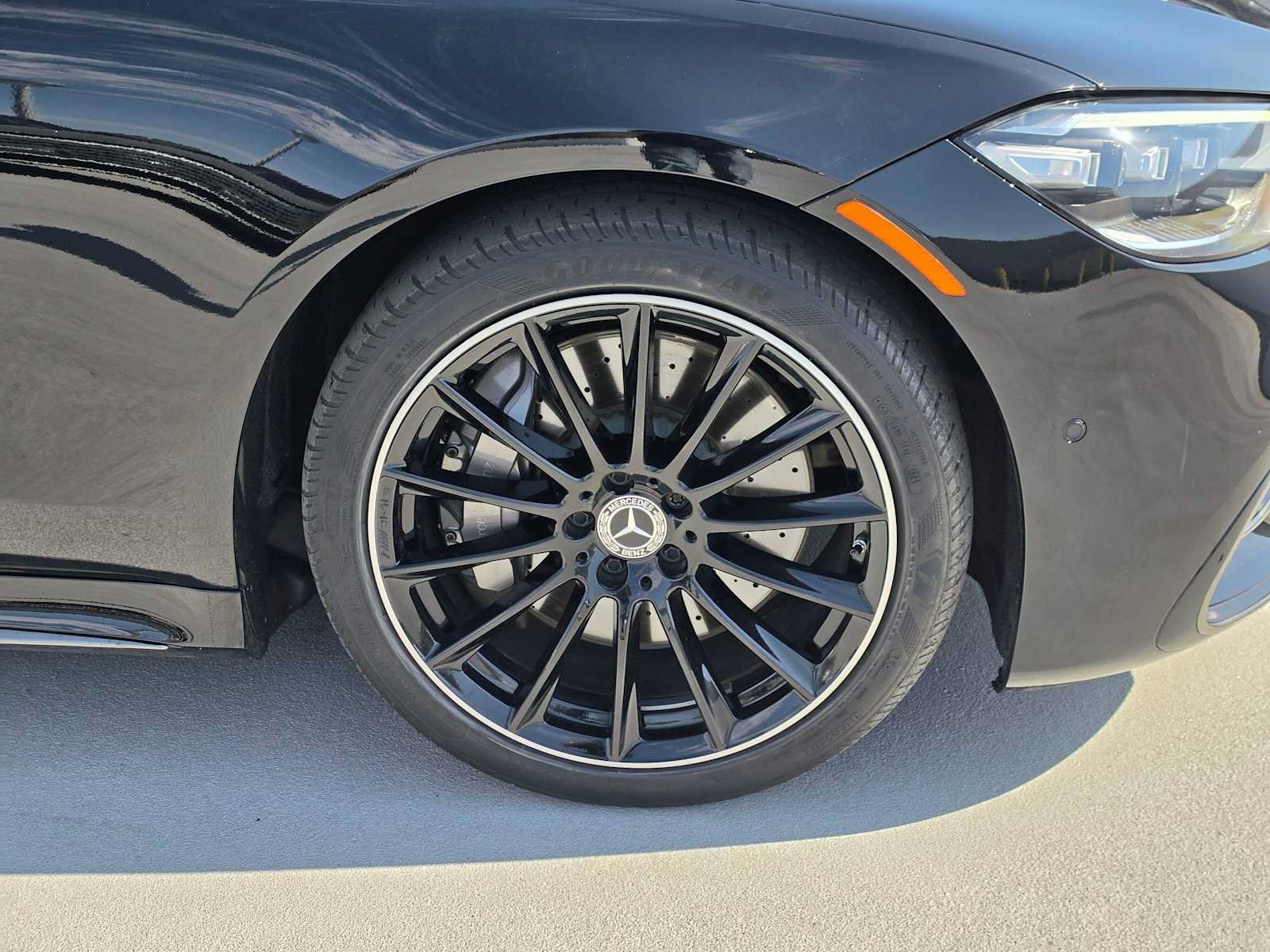 Used 2023 Mercedes-Benz S 500 4MATIC image 9