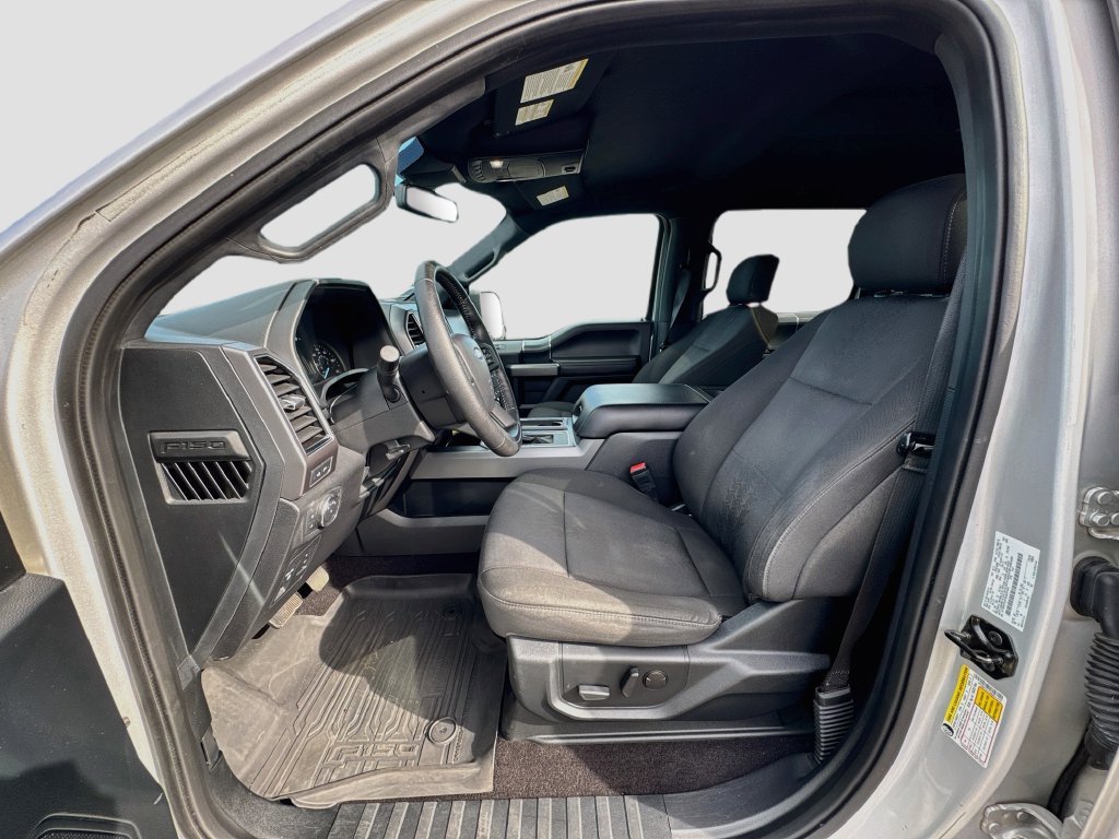 Used 2019 Ford F150 XLT w/ Equipment Group 302A Luxury AWD/4WD image 21
