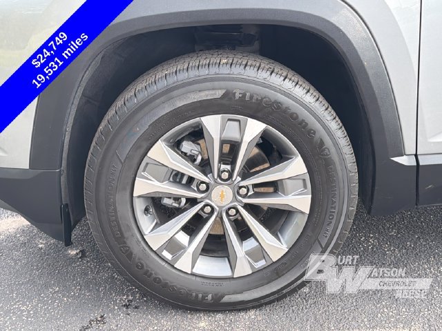 Used 2025 Chevrolet Equinox LT w/ Convenience Package II FWD image 16