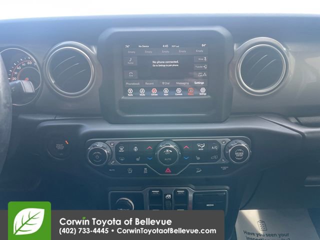 Used 2018 Jeep Wrangler Unlimited Sahara w/ LED Lighting Group image 12