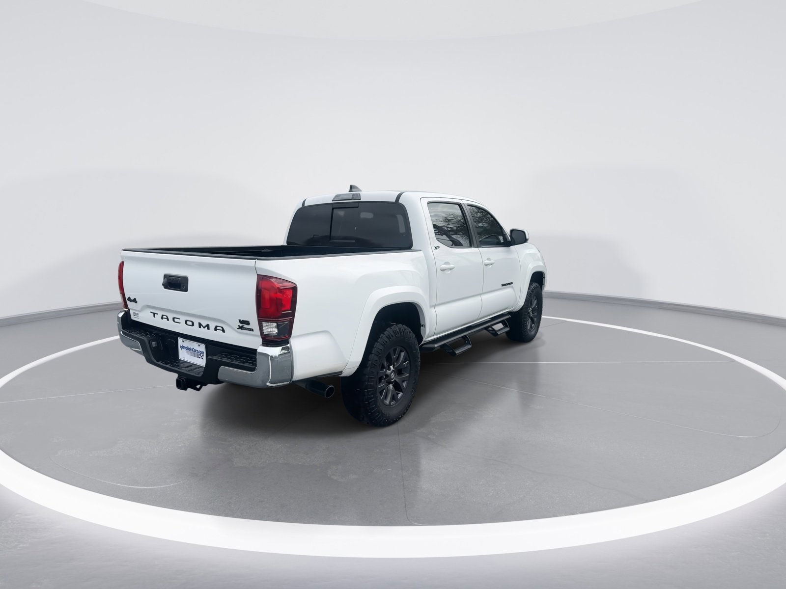 Used 2023 Toyota Tacoma SR5 image 9