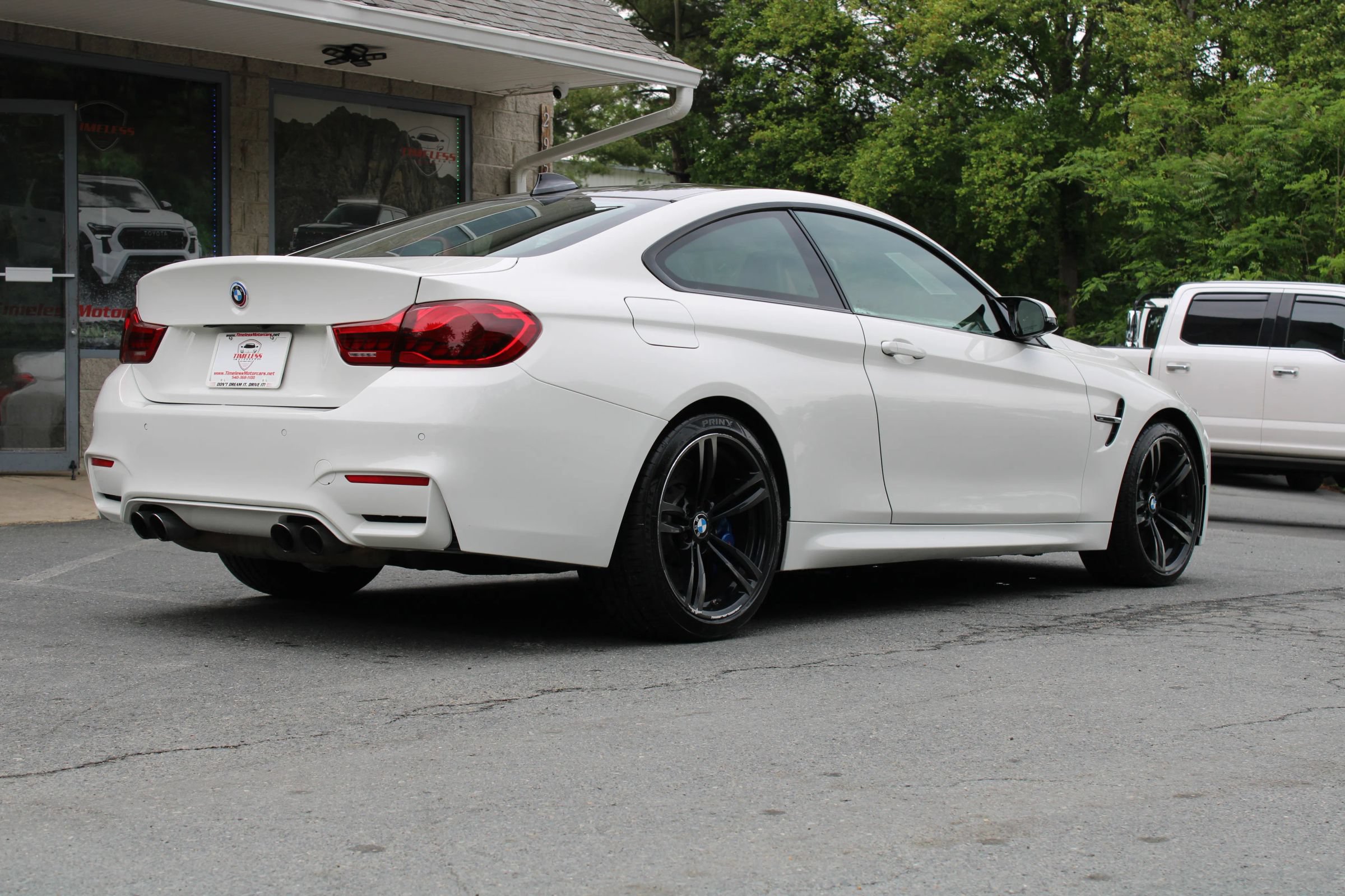 Used 2018 BMW M4 Coupe RWD image 7