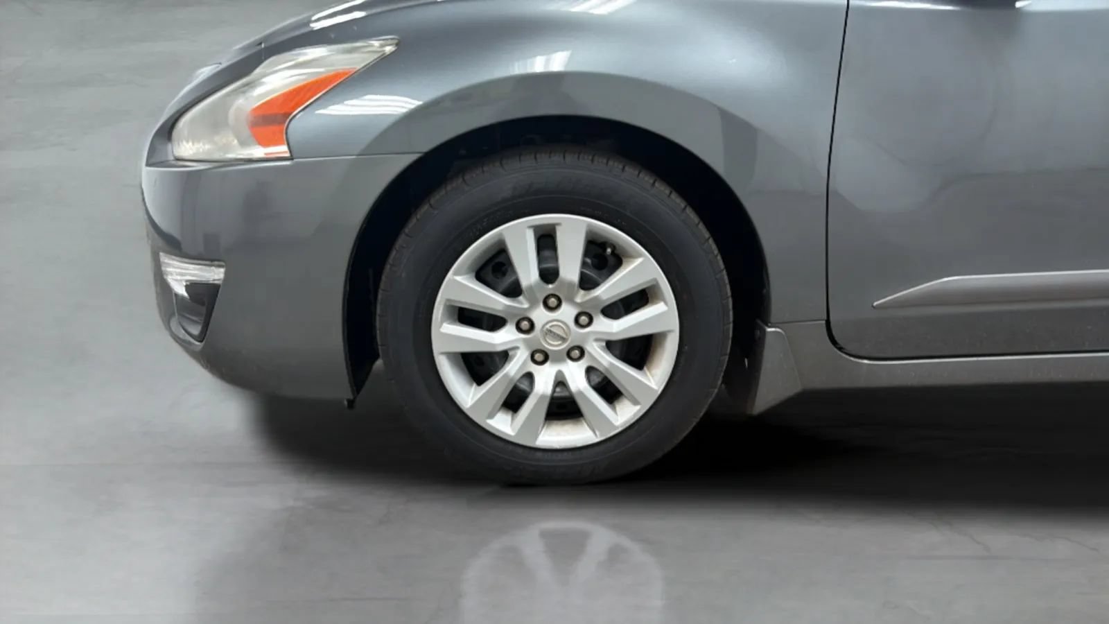 Used 2014 Nissan Altima 2.5 S w/ Display Audio Package FWD image 29