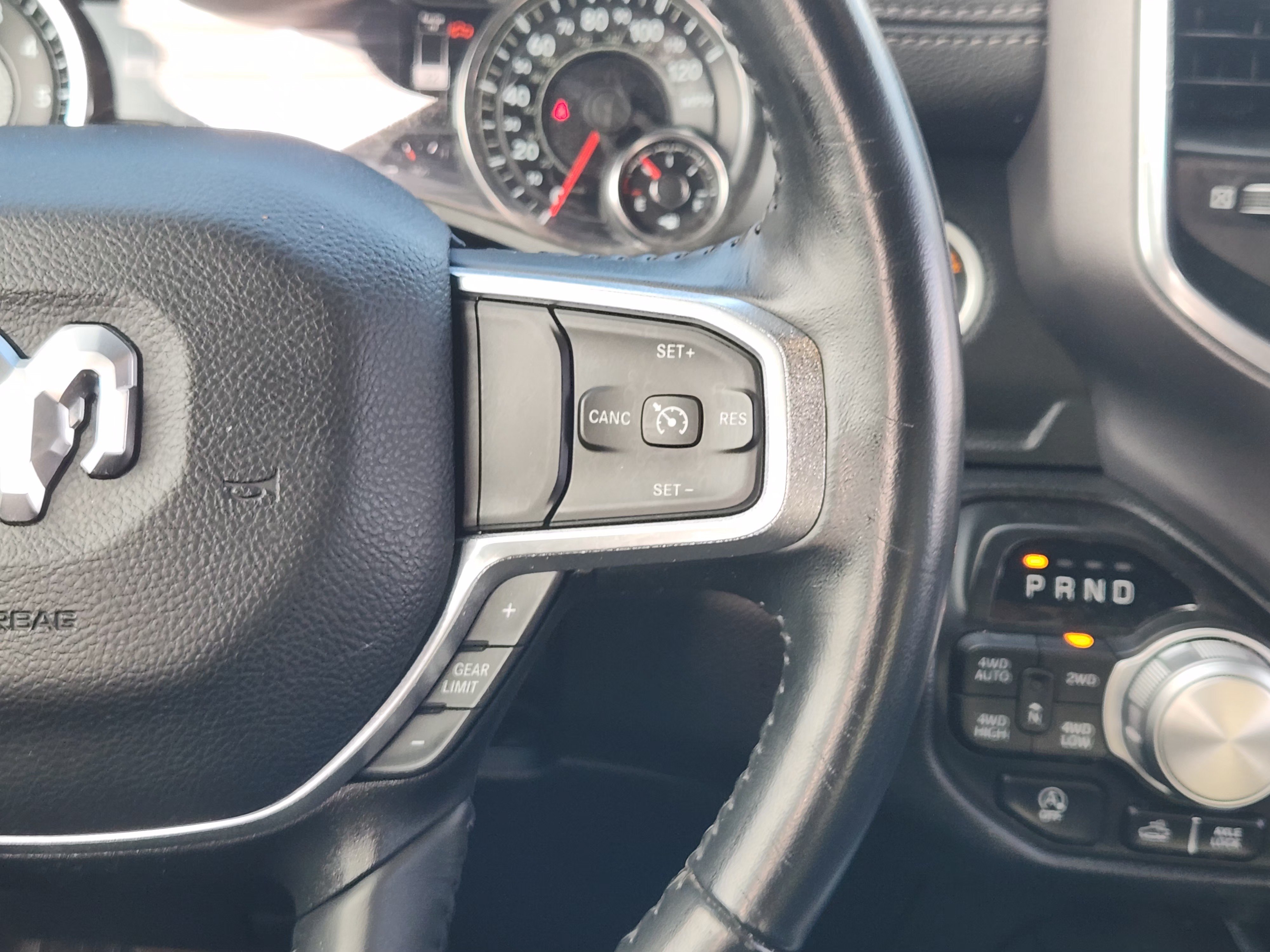 Used 2023 RAM 1500 Laramie AWD/4WD image 31
