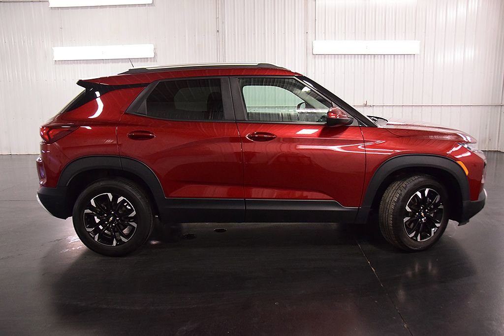 Used 2022 Chevrolet TrailBlazer LT w/ Convenience Package image 8