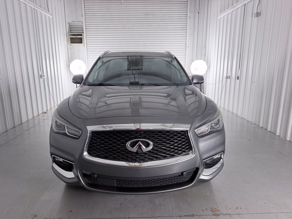 Used 2020 INFINITI QX60 Luxe w/ Sensory Package FWD image 2