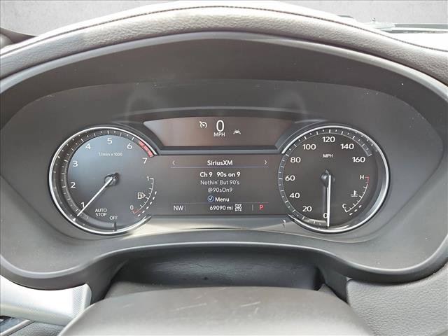 Used 2023 Cadillac XT4 Premium Luxury AWD/4WD image 11