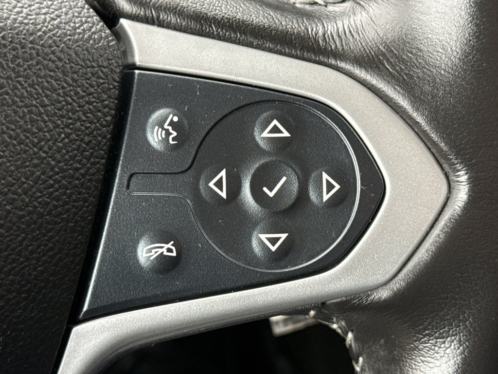 Used 2016 Chevrolet Colorado LT w/ Luxury Package, Chrome image 24